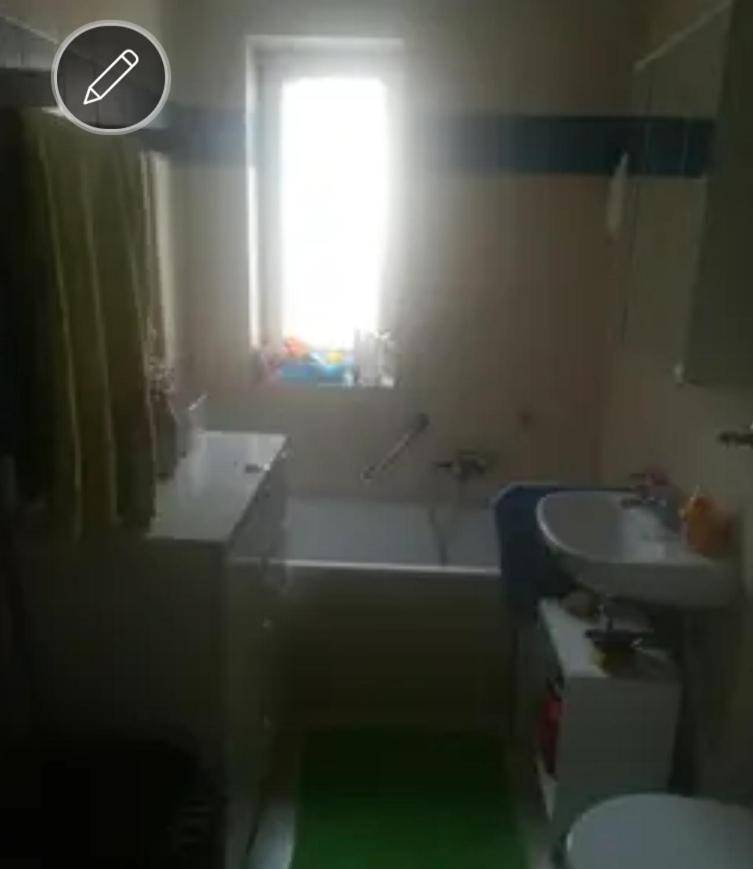 Helles Zimmer Mit Balkon Zwischen Uni Und Altstadt Regensburg Kültér fotó